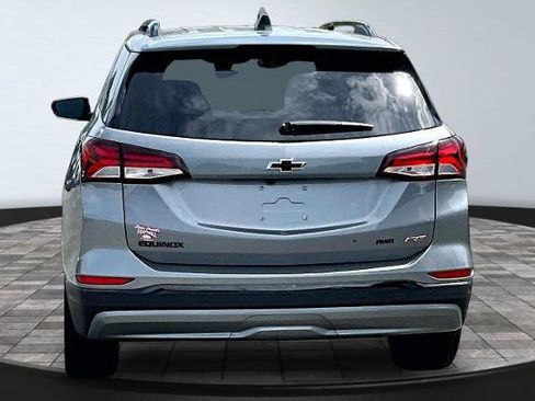 Used 2023 Chevrolet Equinox RS AWD/4WD image 4