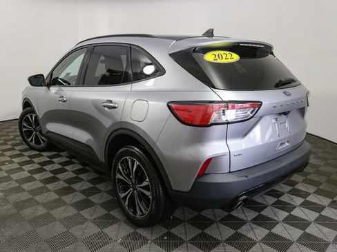 Used 2022 Ford Escape SE w/ SE Sport Appearance Package AWD/4WD image 7