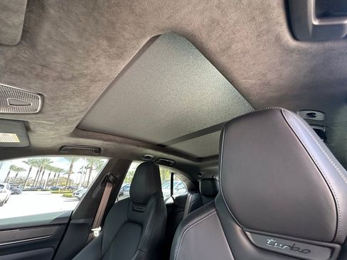 Certified 2024 Porsche Macan Turbo Electric image 25