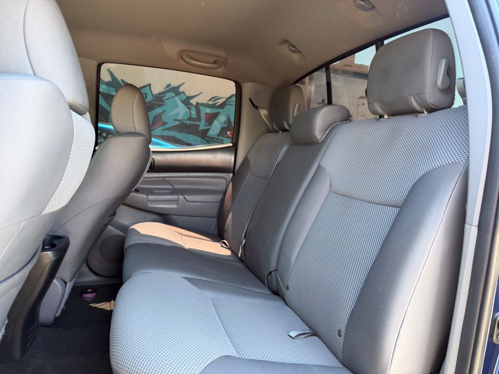 Used 2015 Toyota Tacoma PreRunner RWD image 16