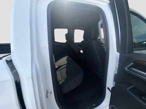 Used 2023 GMC Sierra 1500 Elevation w/ X31 Off-Road Package AWD/4WD image 27