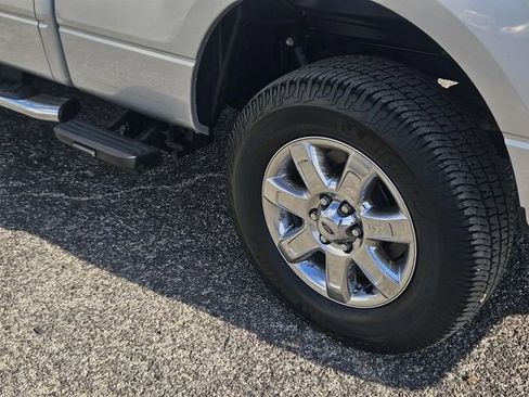 Used 2013 Ford F150 XLT w/ XLT Chrome Pkg image 11