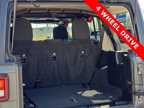 Used 2021 Jeep Wrangler Unlimited Sport AWD/4WD image 9