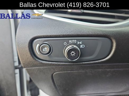 Used 2024 Chevrolet Malibu LT FWD image 18