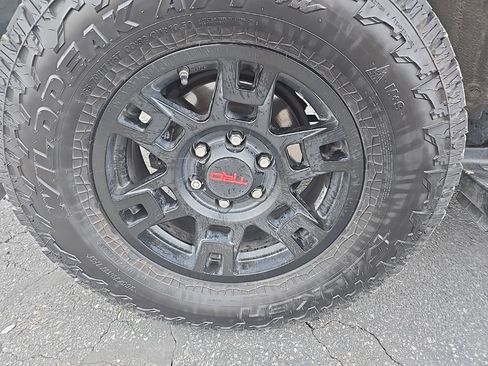 Used 2016 Toyota 4Runner TRD Pro image 38