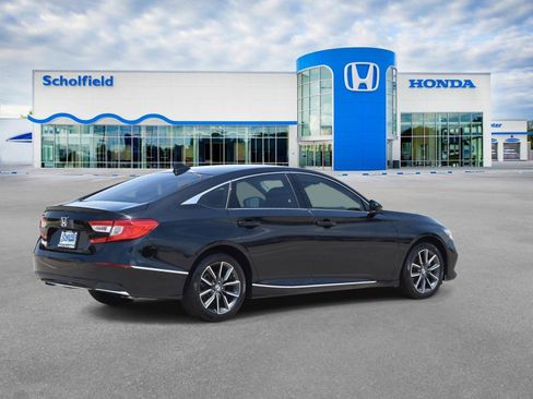 Used 2021 Honda Accord EX-L image 3
