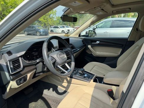 Used 2019 Audi Q5 2.0T Premium Plus w/ Premium Plus Package AWD/4WD image 16