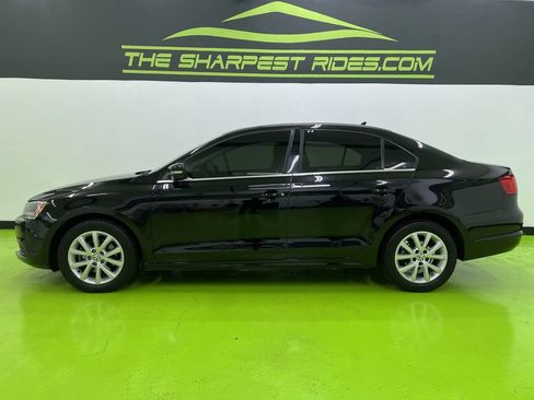 Used 2013 Volkswagen Jetta SE FWD image 6