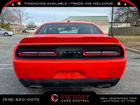 Used 2022 Dodge Challenger GT w/ Performance Handling Group image 5