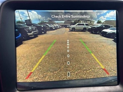 Used 2023 Jeep Renegade Altitude w/ Sun/Sound Group AWD/4WD image 32
