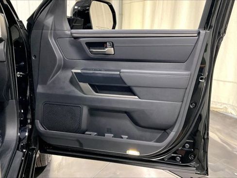 New 2026 Toyota Tundra Platinum AWD/4WD image 31