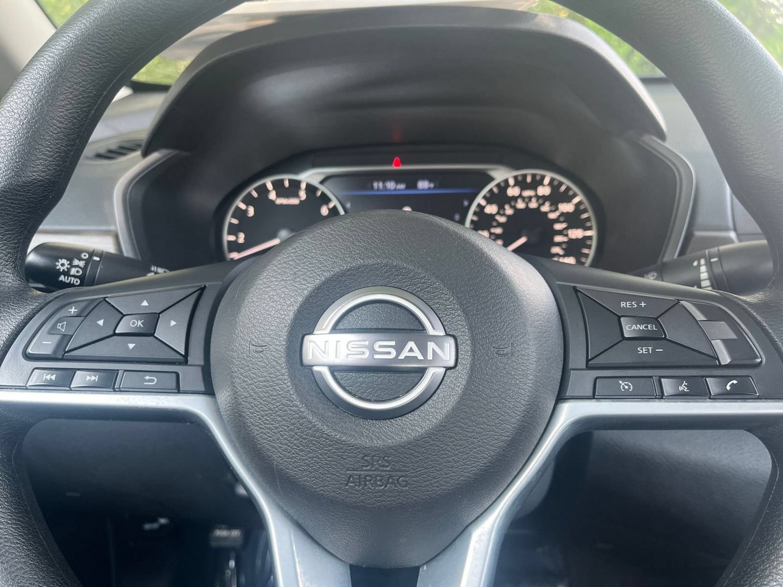 Used 2025 Nissan Altima 2.5 SV FWD image 46