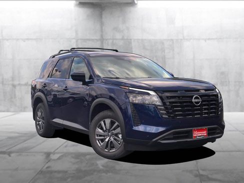 New 2026 Nissan Pathfinder SV w/ Cargo Package AWD/4WD image 2