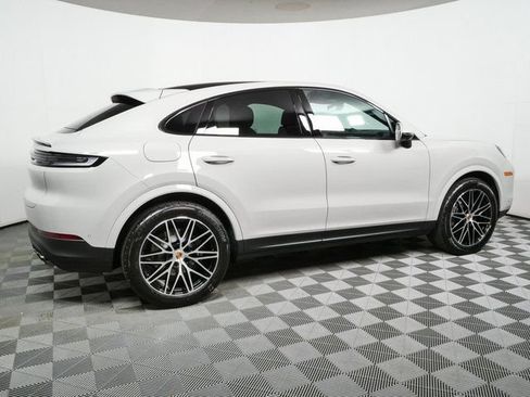 New 2026 Porsche Cayenne Coupe AWD/4WD image 29