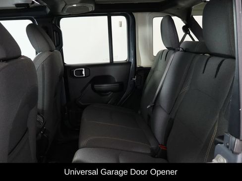 Used 2024 Jeep Wrangler Unlimited w/ Convenience Group AWD/4WD image 8