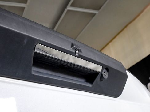 Used 2022 Ford F250 Platinum w/ FX4 Off-Road Package image 47