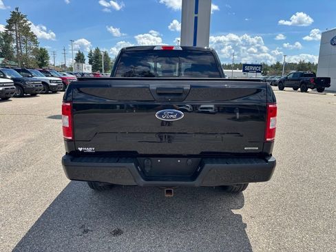 Used 2018 Ford F150 XLT w/ Equipment Group 302A Luxury AWD/4WD image 4