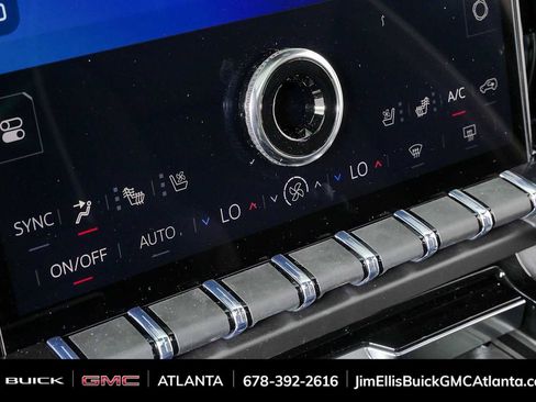 New 2026 GMC Yukon AT4 Ultimate AWD/4WD image 17