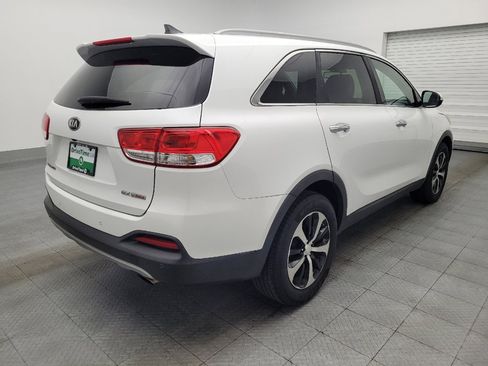 Used 2016 Kia Sorento EX FWD image 9