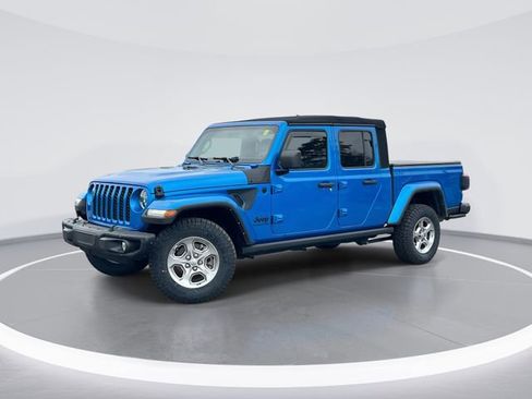 Used 2021 Jeep Gladiator Sport AWD/4WD image 1