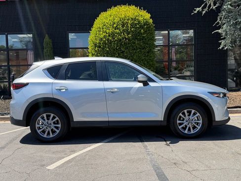 Used 2022 MAZDA CX-5 AWD 2.5 S w/ Select Package image 21