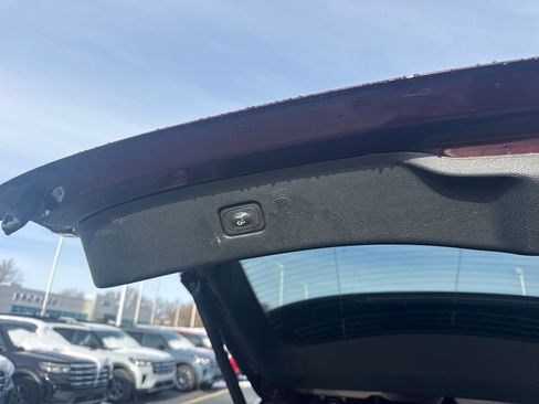 Used 2023 Ford Edge SEL w/ Convenience Package image 13