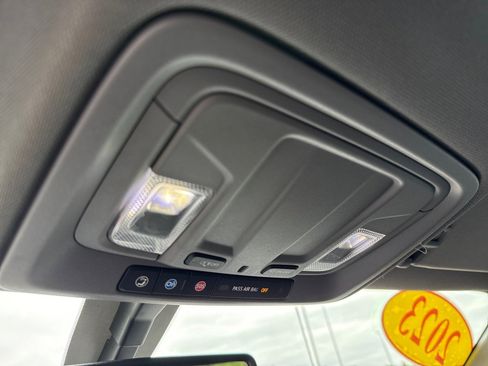 Used 2023 Chevrolet Silverado 3500 LTZ w/ Gooseneck/5TH Wheel Package image 32