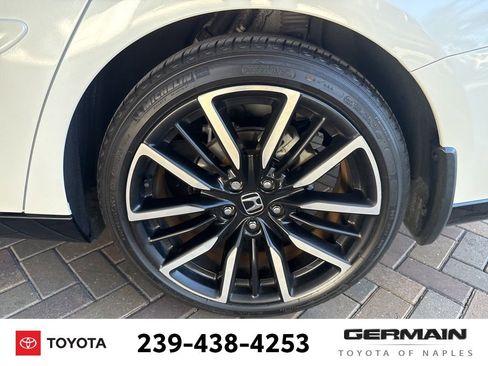 Used 2024 Honda Accord Touring image 12