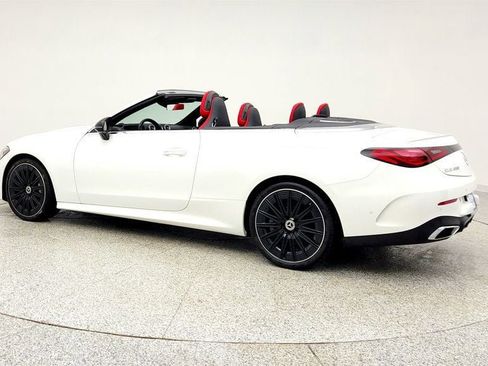 Used 2024 Mercedes-Benz CLE 450 4MATIC Cabriolet image 7