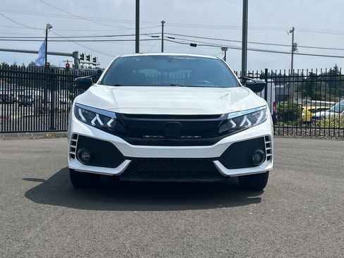 Used 2016 Honda Civic EX-T image 2