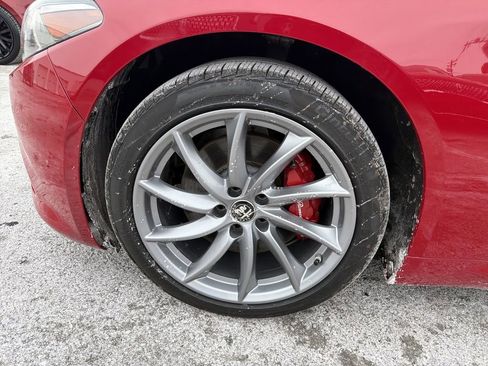 Used 2023 Alfa Romeo Giulia Sprint image 29