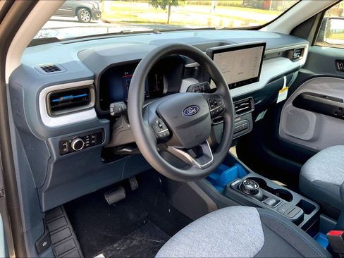 New 2025 Ford Maverick XLT FWD image 6