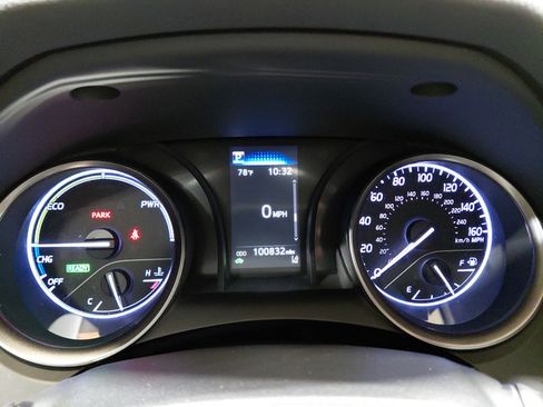 Used 2023 Toyota Camry SE FWD image 34