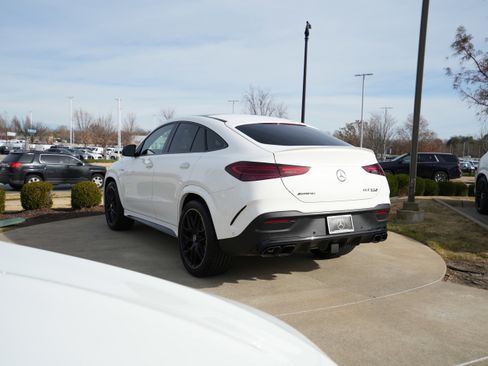 New 2026 Mercedes-Benz GLE 63 AMG S image 5