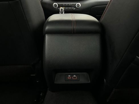 Used 2025 Nissan Altima 2.5 SR image 13