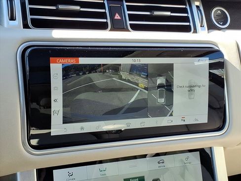 Used 2019 Land Rover Range Rover Supercharged image 14