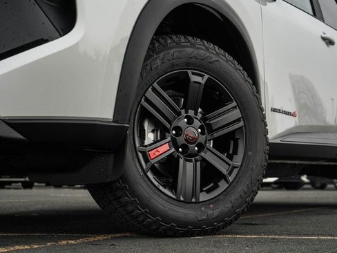 New 2026 Nissan Rogue SV AWD/4WD image 6