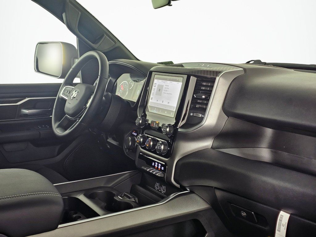 New 2026 RAM 1500 Big Horn AWD/4WD image 39