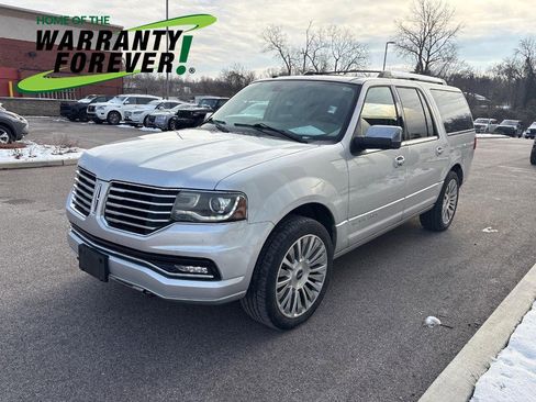 Used 2016 Lincoln Navigator L Select image 1