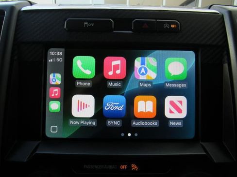 Used 2019 Ford F150 XLT image 11