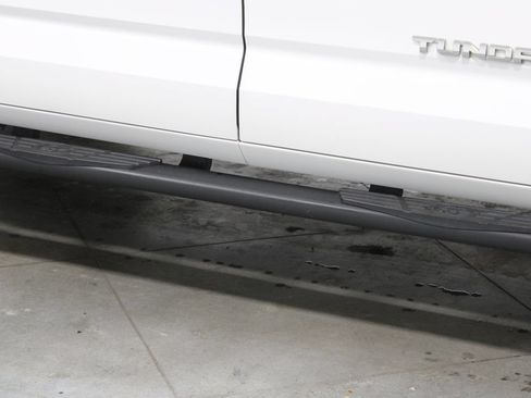 Used 2024 Toyota Tundra Limited AWD/4WD image 14