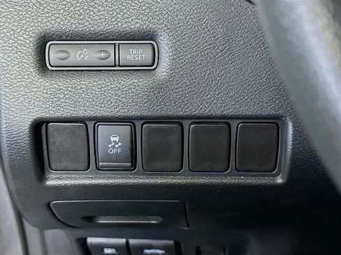 Used 2017 Nissan Murano S w/ Navigation Package image 12