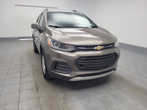 Used 2022 Chevrolet Trax LT w/ Driver Confidence Package AWD/4WD image 14