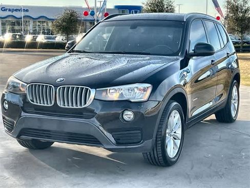 Used 2015 BMW X3 sDrive28i w/ Premium Package image 2