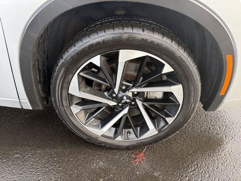 Used 2023 Mitsubishi Outlander SEL image 28