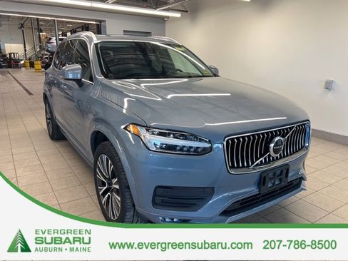 Used 2020 Volvo XC90 T5 Momentum image 1