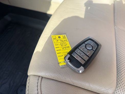 Used 2021 Ford F350 Lariat w/ Lariat Ultimate Package image 40