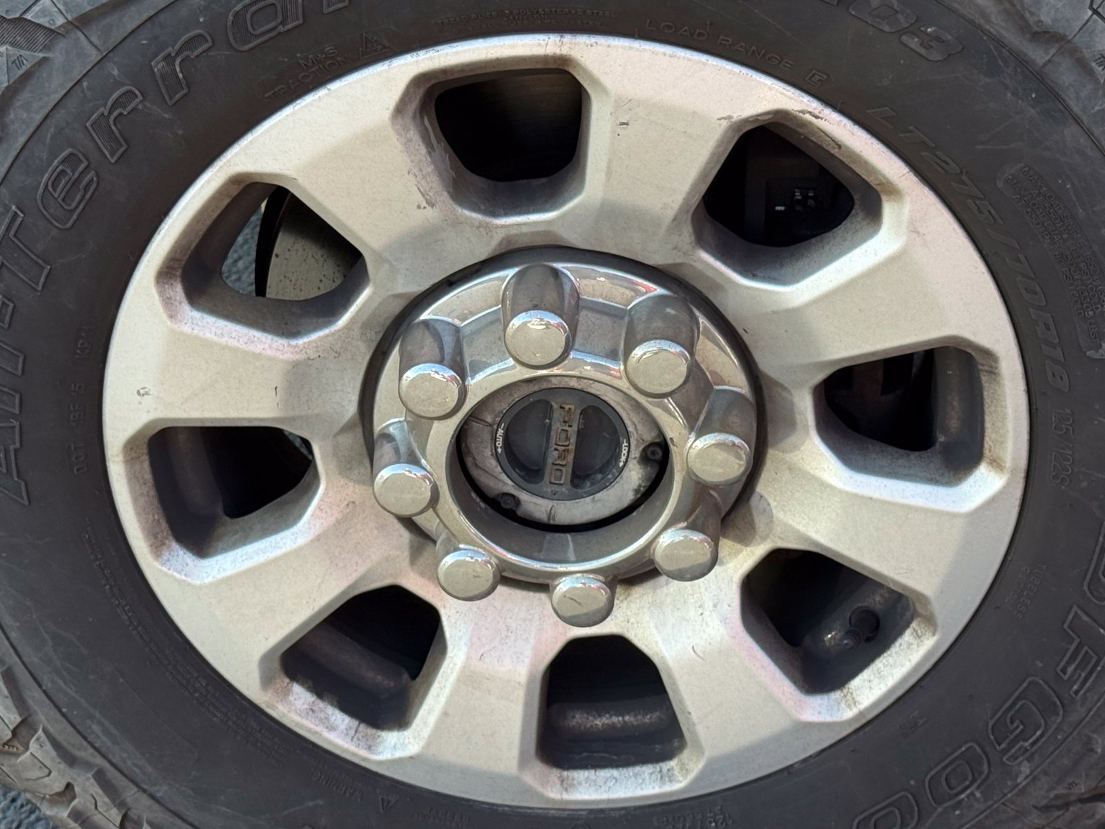 Used 2023 Ford F250 XLT w/ FX4 Off-Road Package AWD/4WD image 9