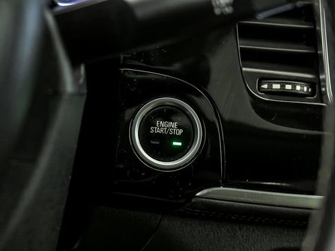 Used 2017 Buick Encore Essence FWD image 20