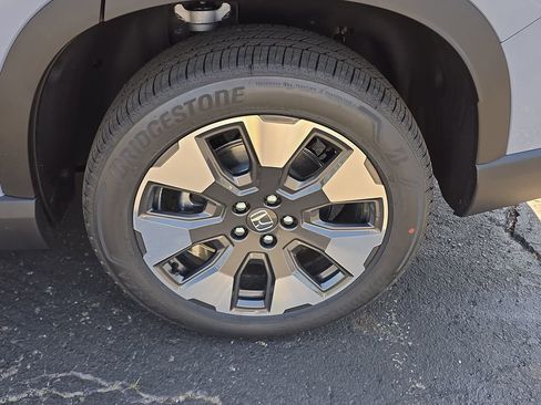 New 2026 Honda Pilot Elite image 5